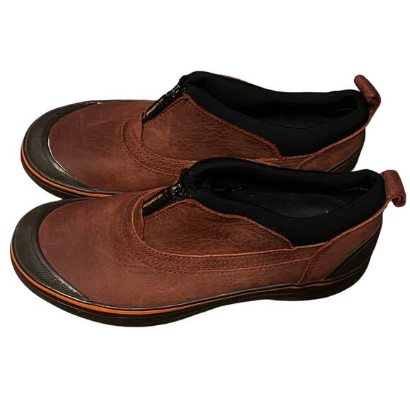 Clarks "Muckers" Women Shoe, Waterproof, Thinsulate, 8M, Red/Black, Rubber Sole - Picture 8 of 12